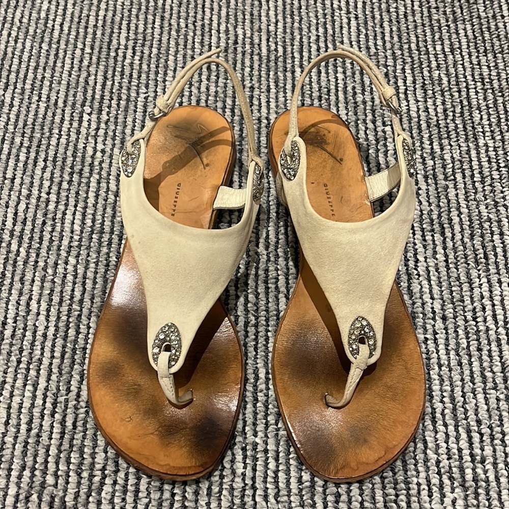 Giuseppe Zanotti beige suede & leather thong sandals with crystals size 38.5